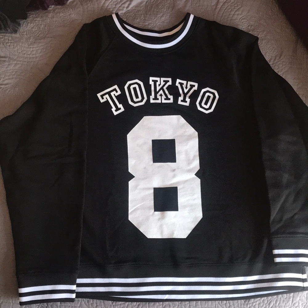 H&M Tokyo sweat shirt